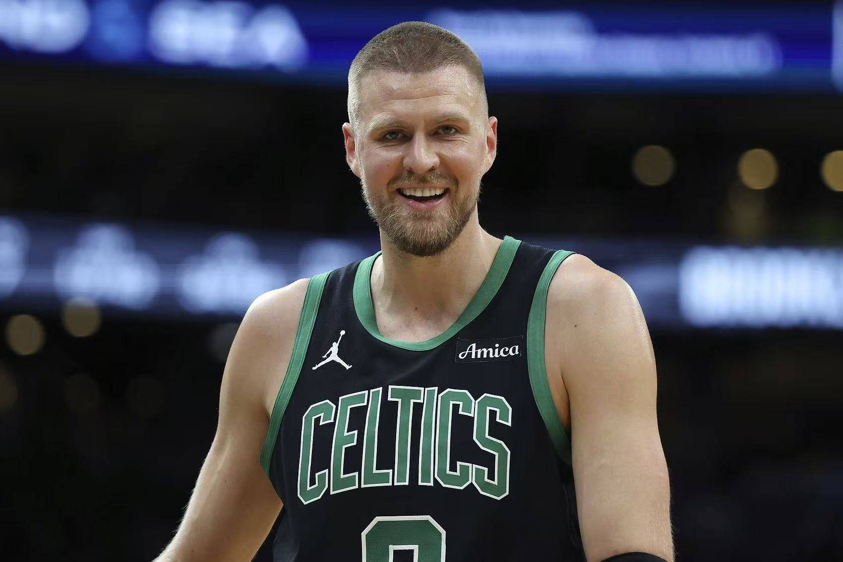 包含塔图姆官方公布新规，波尔津吉斯引发争议，凯尔特人球迷热议！的词条-爱游戏入口